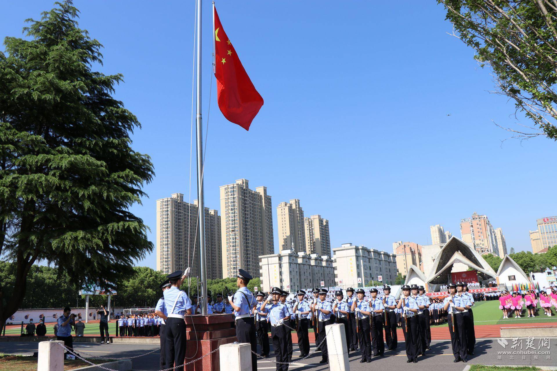 全国表彰！武汉警官职业学院荣获“全国司法行政系统先进集体”称号(图2)